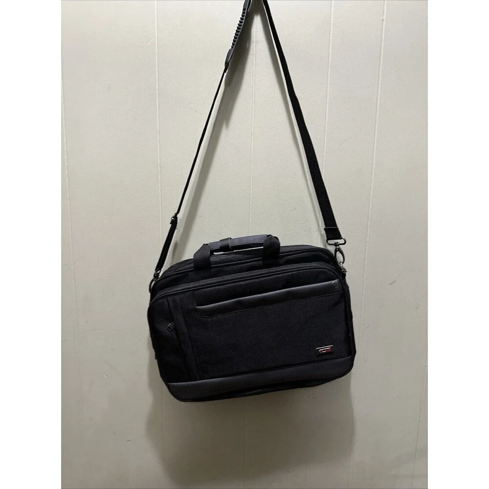 TUMI LAPTOP/MESSENGER BAG BLACK BALLISTICS NYLON 15x11in
